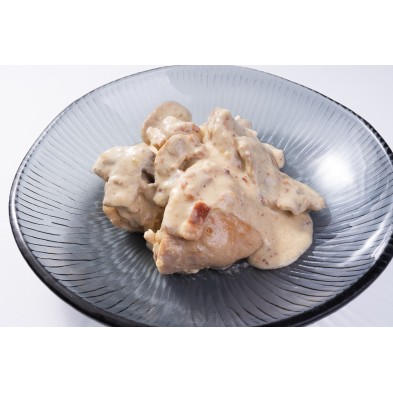 Pollo a la carbonara con champiñones y bacon