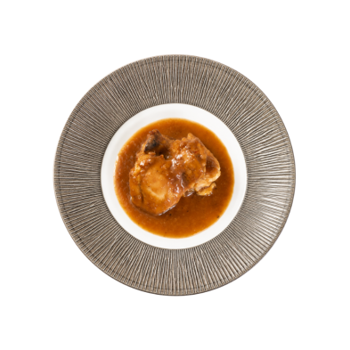 Contramuslos de pollo deshuesados en salsa de ajo y cebolla receta casera - Qchara