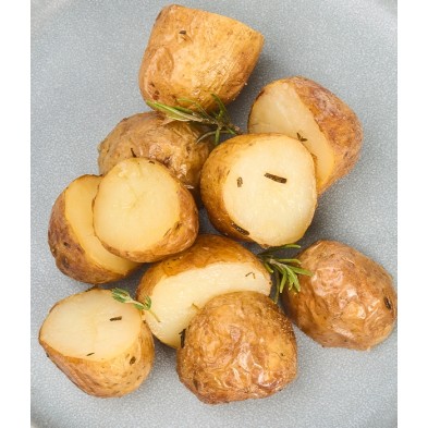 Patatitas asadas con hierbas aromáticas