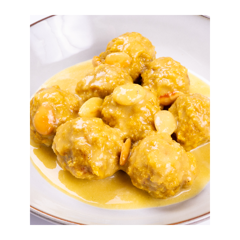 Albóndigas en salsa de almendras y azafrán