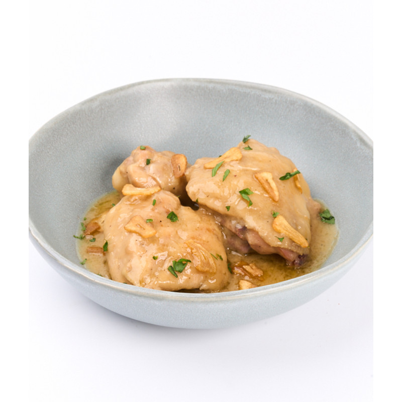 Pollo al ajillo