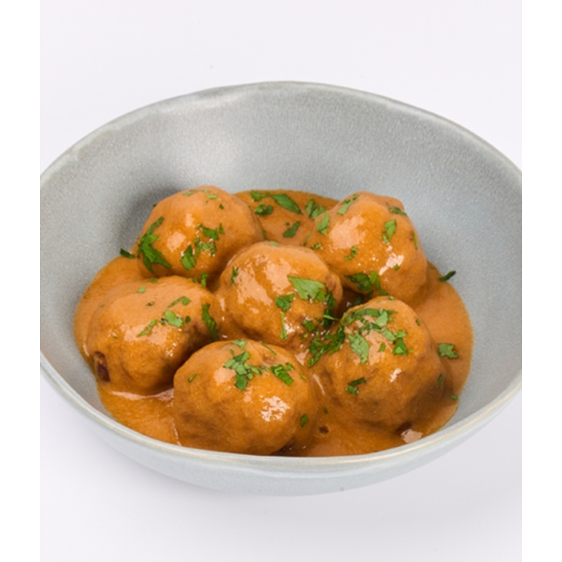 Albóndigas de merluza y gambas en salsa marinera...